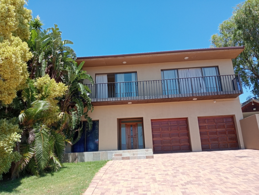 6 Bedroom Property for Sale in Vanes Estate Eastern Cape